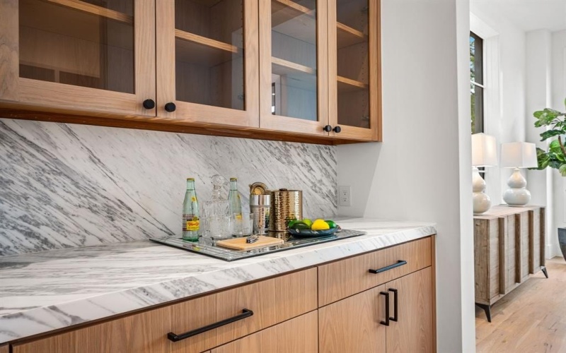 4801 W Hanover Avenue, Dallas, TX 75209, 5 Bedrooms Bedrooms, ,5 BathroomsBathrooms,Residential,For Sale,4801 W Hanover Avenue,20893549