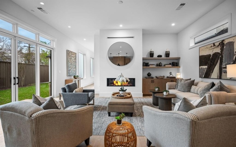 4801 W Hanover Avenue, Dallas, TX 75209, 5 Bedrooms Bedrooms, ,5 BathroomsBathrooms,Residential,For Sale,4801 W Hanover Avenue,20893549
