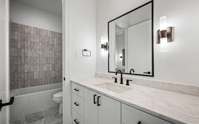4801 W Hanover Avenue, Dallas, TX 75209, 5 Bedrooms Bedrooms, ,5 BathroomsBathrooms,Residential,For Sale,4801 W Hanover Avenue,20893549