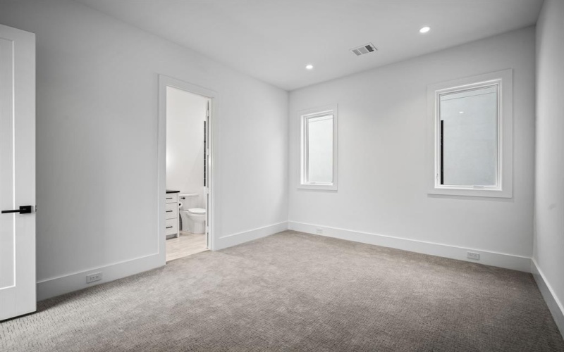 4801 W Hanover Avenue, Dallas, TX 75209, 5 Bedrooms Bedrooms, ,5 BathroomsBathrooms,Residential,For Sale,4801 W Hanover Avenue,20893549