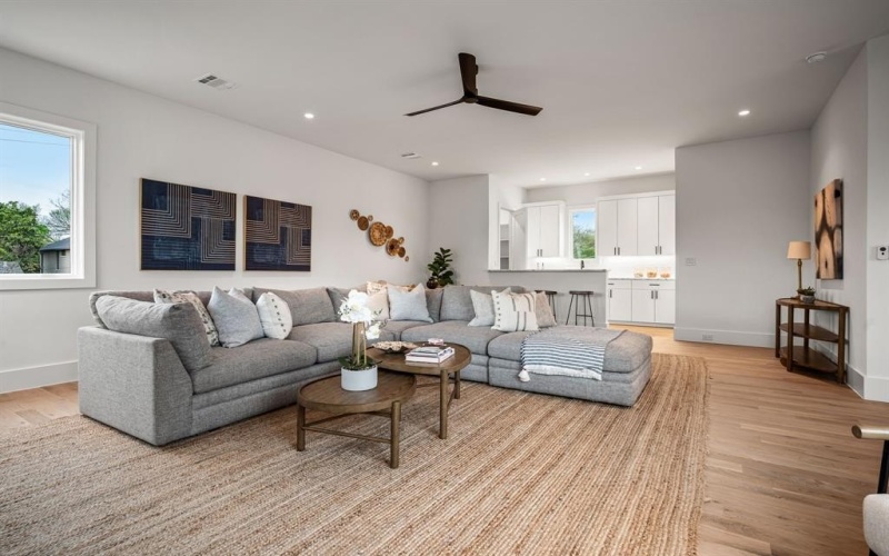 4801 W Hanover Avenue, Dallas, TX 75209, 5 Bedrooms Bedrooms, ,5 BathroomsBathrooms,Residential,For Sale,4801 W Hanover Avenue,20893549