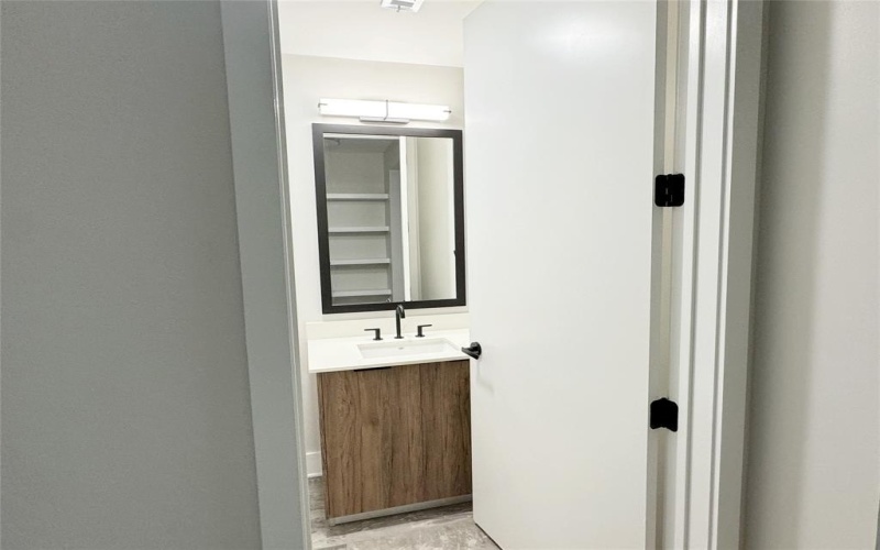 833 Van Cliburn Way #2-1004, Fort Worth, TX 76107, 1 Dormitorio Habitaciones , ,1 BañoBaños,Residential Lease,En Alquiler,833 Van Cliburn Way,20893581