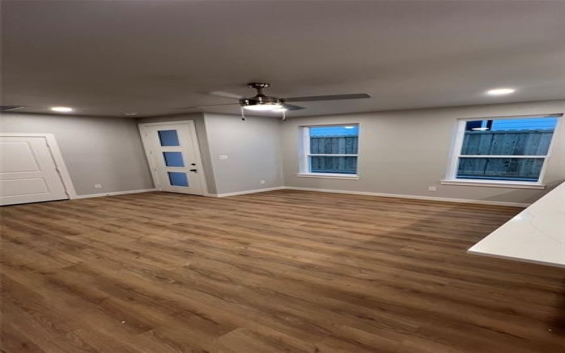 1650 Hudspeth Avenue, Dallas, TX 75216, 5 Bedrooms Bedrooms, ,3 BathroomsBathrooms,Residential Lease,For Rent,1650 Hudspeth Avenue,20895817