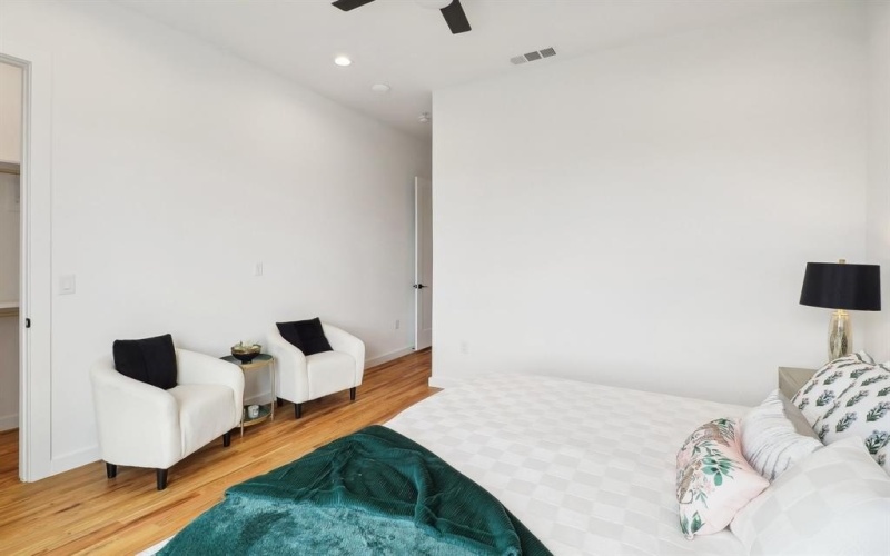 4204 San Jacinto Street #105, Dallas, TX 75204, 3 Habitaciones Habitaciones , ,3 BañosBaños,Residential,En Venta,4204 San Jacinto Street,20893585