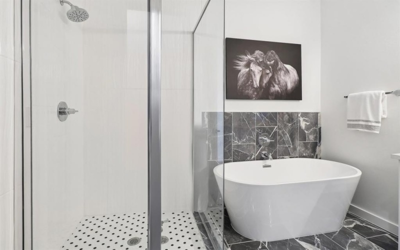 4204 San Jacinto Street #105, Dallas, TX 75204, 3 Habitaciones Habitaciones , ,3 BañosBaños,Residential,En Venta,4204 San Jacinto Street,20893585