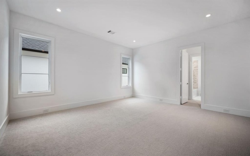 4807 W Hanover Avenue, Dallas, TX 75209, 4 Bedrooms Bedrooms, ,5 BathroomsBathrooms,Residential,For Sale,4807 W Hanover Avenue,20893692