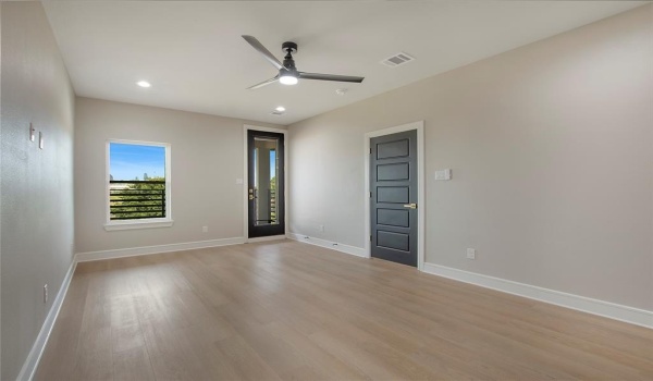 3609 N Winnetka Avenue, Dallas, TX 75212, 3 Bedrooms Bedrooms, ,3 BathroomsBathrooms,Residential Lease,For Rent,3609 N Winnetka Avenue,20896154
