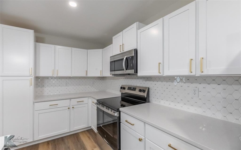 934 Graham Street, Abilene, TX 79603, 3 Bedrooms Bedrooms, ,2 BathroomsBathrooms,Residential,For Sale,934 Graham Street,20893876