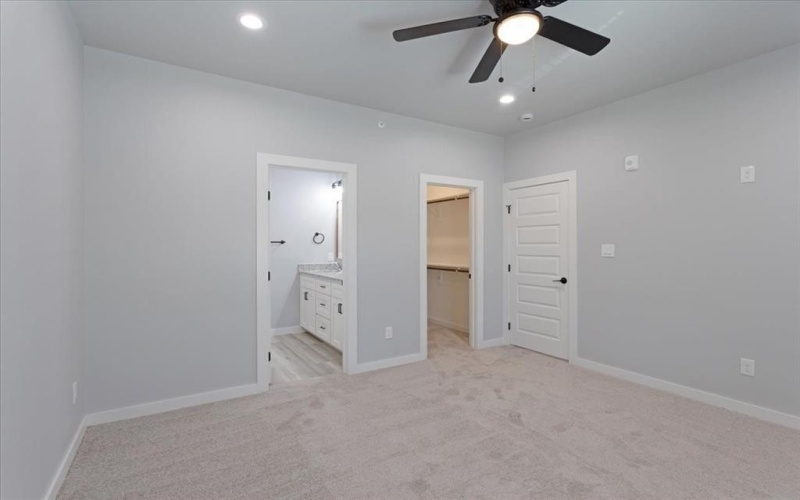 1305-b Mill Street, Gainesville, TX 76240, 2 Bedrooms Bedrooms, ,2 BathroomsBathrooms,Residential Lease,For Rent,1305-b Mill Street,20894100