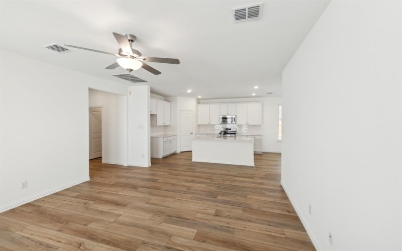 2712 Brushy Lake Drive, Fort Worth, TX 76179, 3 Bedrooms Bedrooms, ,2 BathroomsBathrooms,Residential,For Sale,2712 Brushy Lake Drive,20894180