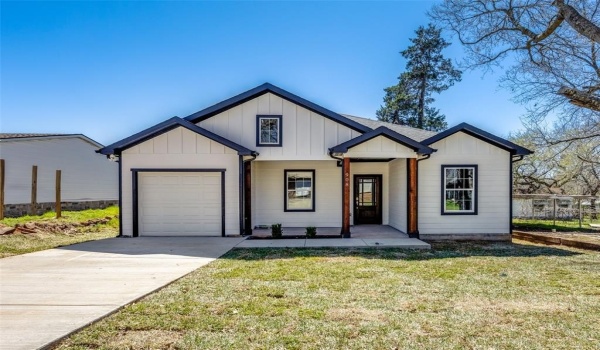 908 Chase Street, Denison, TX 75020, 4 Bedrooms Bedrooms, ,2 BathroomsBathrooms,Residential,For Sale,908 Chase Street,20894281