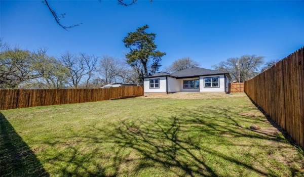 908 Chase Street, Denison, TX 75020, 4 Bedrooms Bedrooms, ,2 BathroomsBathrooms,Residential,For Sale,908 Chase Street,20894281