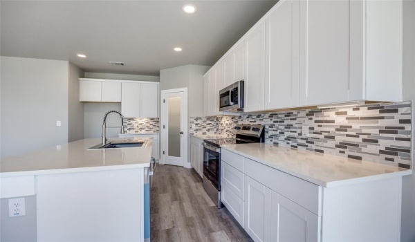 908 Chase Street, Denison, TX 75020, 4 Bedrooms Bedrooms, ,2 BathroomsBathrooms,Residential,For Sale,908 Chase Street,20894281