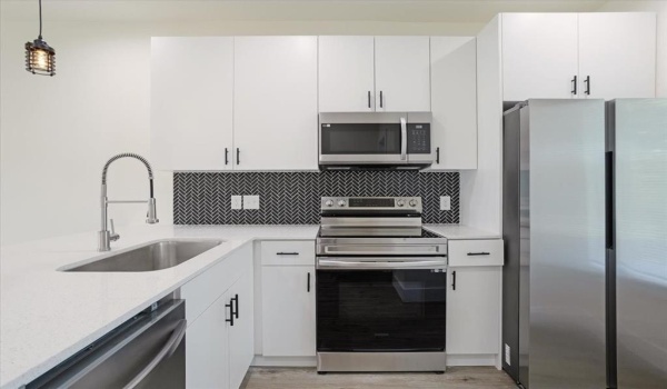 515 S First Street, Sherman, TX 75090, 1 Bedroom Bedrooms, ,1 BathroomBathrooms,Residential Lease,For Rent,515 S First Street,20894608