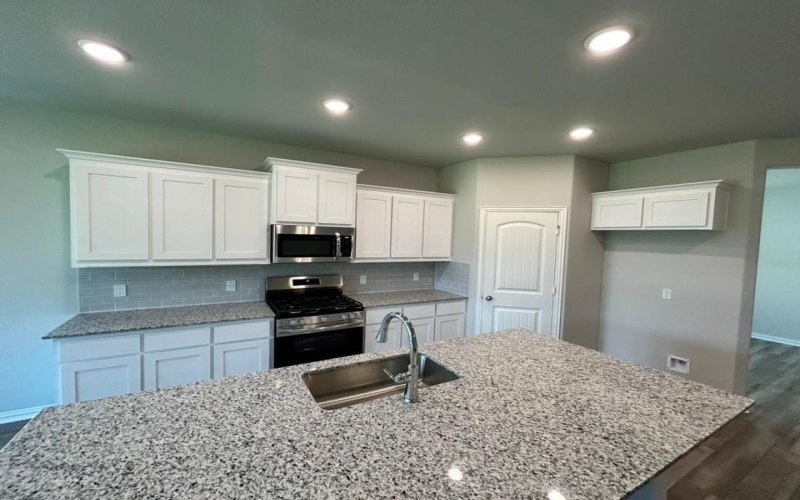 3521 Columbus Street, Gainesville, TX 76240, 3 Bedrooms Bedrooms, ,2 BathroomsBathrooms,Residential,For Sale,3521 Columbus Street,20894640