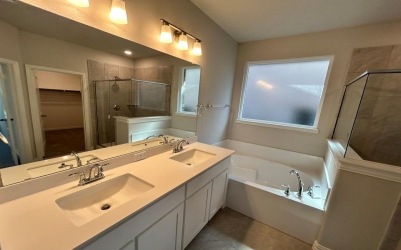 3521 Columbus Street, Gainesville, TX 76240, 3 Bedrooms Bedrooms, ,2 BathroomsBathrooms,Residential,For Sale,3521 Columbus Street,20894640