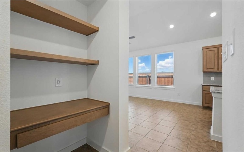 3928 Bison Lane, Heartland, TX 75126, 3 Bedrooms Bedrooms, ,2 BathroomsBathrooms,Residential,For Sale,3928 Bison Lane,20894651