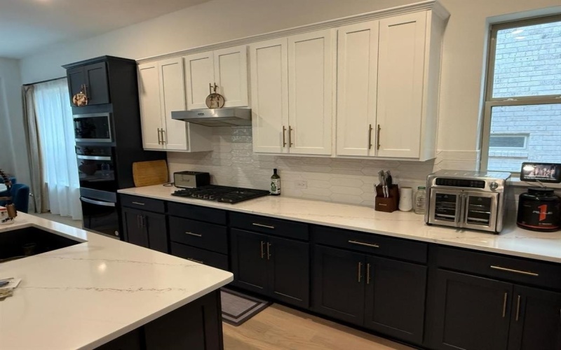 13837 Riola Drive, Little Elm, TX 75068, 4 Bedrooms Bedrooms, ,3 BathroomsBathrooms,Residential Lease,For Rent,13837 Riola Drive,20894666