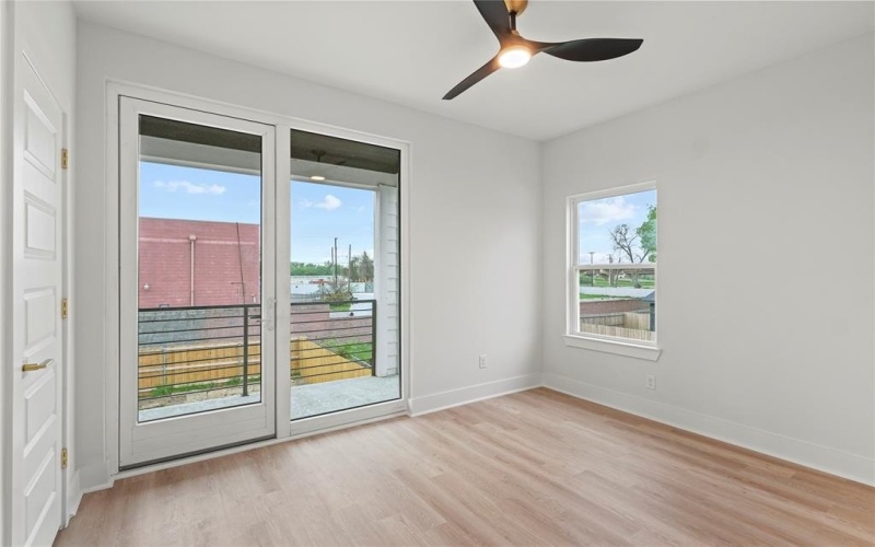 5303 Colonial Avenue, Dallas, TX 75215, 4 Bedrooms Bedrooms, ,3 BathroomsBathrooms,Residential,For Sale,5303 Colonial Avenue,20894711