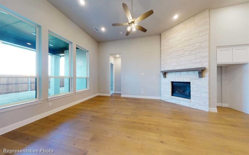 905 Shady Oaks Drive, Rockwall, TX 75087, 4 Bedrooms Bedrooms, ,5 BathroomsBathrooms,Residential,For Sale,905 Shady Oaks Drive,20894738