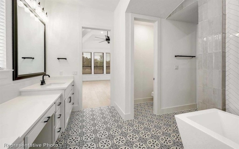 911 Montrose Drive, Rockwall, TX 75087, 4 Bedrooms Bedrooms, ,5 BathroomsBathrooms,Residential,For Sale,911 Montrose Drive,20894749