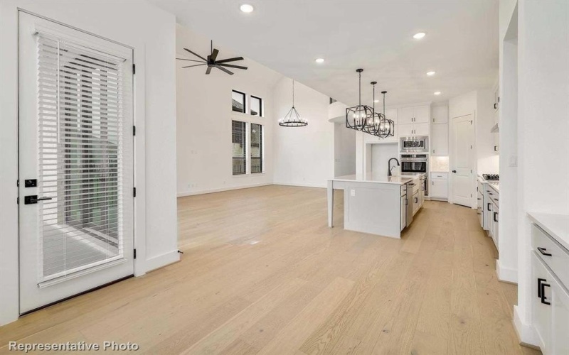 911 Montrose Drive, Rockwall, TX 75087, 4 Bedrooms Bedrooms, ,5 BathroomsBathrooms,Residential,For Sale,911 Montrose Drive,20894749