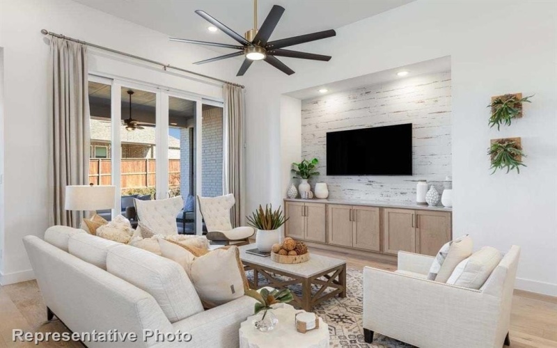 920 Montrose Drive, Rockwall, TX 75087, 4 Bedrooms Bedrooms, ,5 BathroomsBathrooms,Residential,For Sale,920 Montrose Drive,20894752