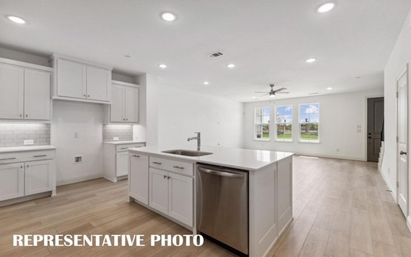 1026 Bristleleaf Way, Allen, TX 75013, 3 Bedrooms Bedrooms, ,2 BathroomsBathrooms,Residential,For Sale,1026 Bristleleaf Way,20894897