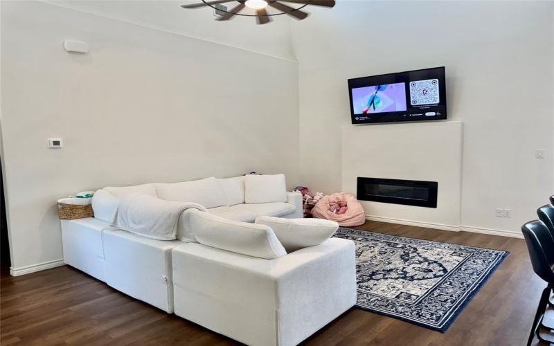 3012 Paluxy Trail, Granbury, TX 76048, 3 Habitaciones Habitaciones , ,2 BañosBaños,Residential Lease,En Alquiler,3012 Paluxy Trail,20894942