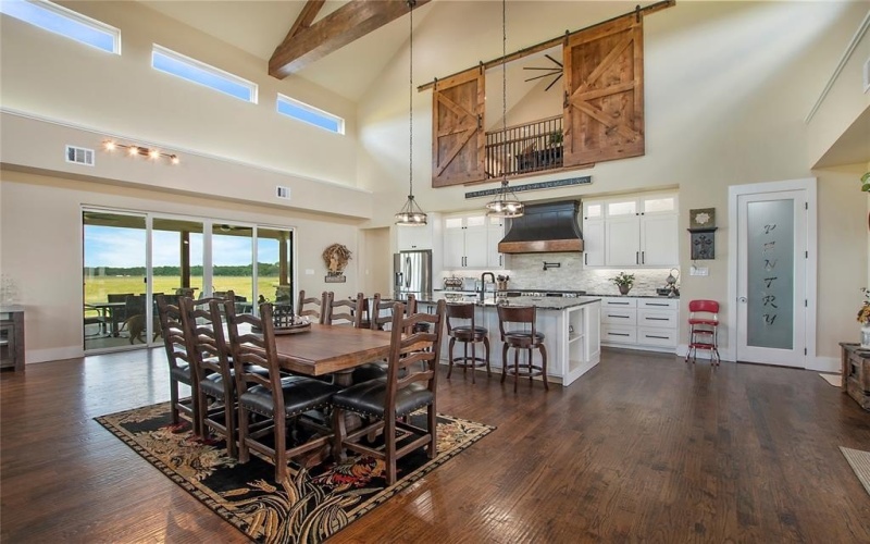 3106 County Road 2526, Quinlan, TX 75474, 4 Habitaciones Habitaciones , ,5 BañosBaños,Residential,En Venta,3106 County Road 2526,20895345