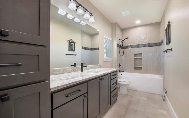 3106 County Road 2526, Quinlan, TX 75474, 4 Habitaciones Habitaciones , ,5 BañosBaños,Residential,En Venta,3106 County Road 2526,20895345
