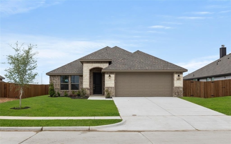 1005 Pineview Lane, Crowley, TX 76036, 3 Bedrooms Bedrooms, ,2 BathroomsBathrooms,Residential,For Sale,1005 Pineview Lane,20895394