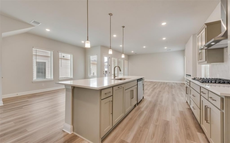 7111 Daytona Mews, Rowlett, TX 75088, 3 Bedrooms Bedrooms, ,2 BathroomsBathrooms,Residential,For Sale,7111 Daytona Mews,20893283