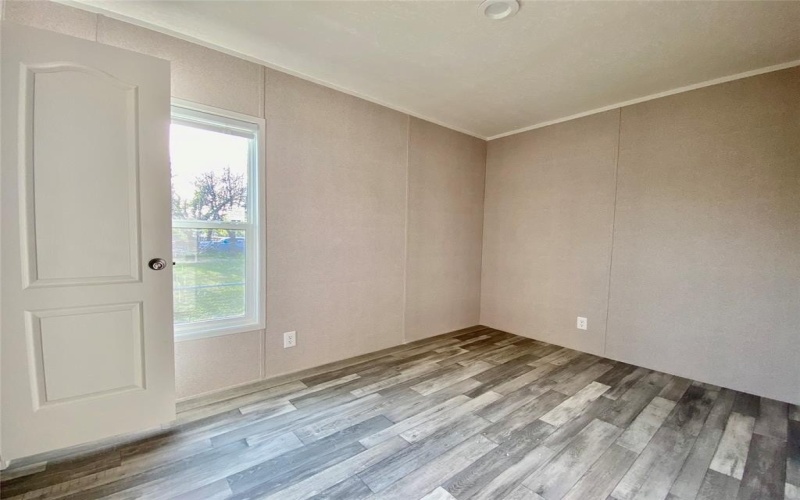 903 SW 24th Street, Mineral Wells, TX 76067, 4 Habitaciones Habitaciones , ,2 BañosBaños,Residential,En Venta,903 SW 24th Street,20893372