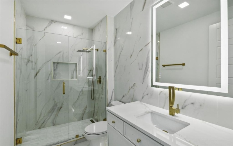 6541 Prosper Street, Dallas, TX 75209, 5 Bedrooms Bedrooms, ,6 BathroomsBathrooms,Residential,For Sale,6541 Prosper Street,20897744