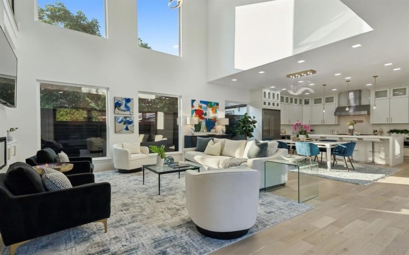 6541 Prosper Street, Dallas, TX 75209, 5 Bedrooms Bedrooms, ,6 BathroomsBathrooms,Residential,For Sale,6541 Prosper Street,20897744