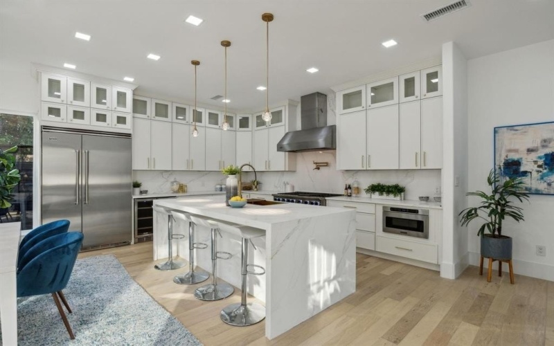 6541 Prosper Street, Dallas, TX 75209, 5 Bedrooms Bedrooms, ,6 BathroomsBathrooms,Residential,For Sale,6541 Prosper Street,20897744