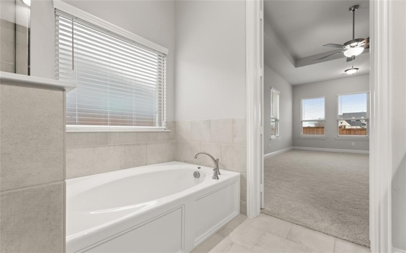 3539 Helios, Corinth, TX 76208, 4 Habitaciones Habitaciones , ,3 BañosBaños,Residential,En Venta,3539 Helios,20897896