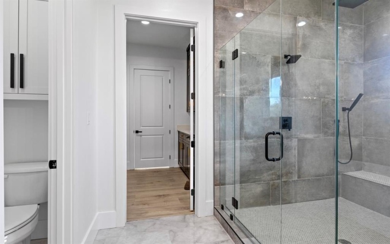 126 Private Road 2712, Mount Pleasant, TX 75455, 5 Bedrooms Bedrooms, ,3 BathroomsBathrooms,Residential,For Sale,126 Private Road 2712,20898035