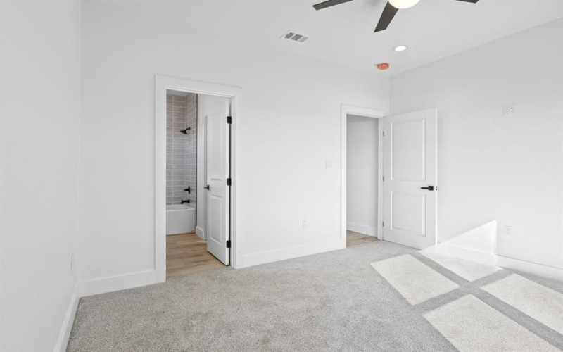 126 Private Road 2712, Mount Pleasant, TX 75455, 5 Bedrooms Bedrooms, ,3 BathroomsBathrooms,Residential,For Sale,126 Private Road 2712,20898035