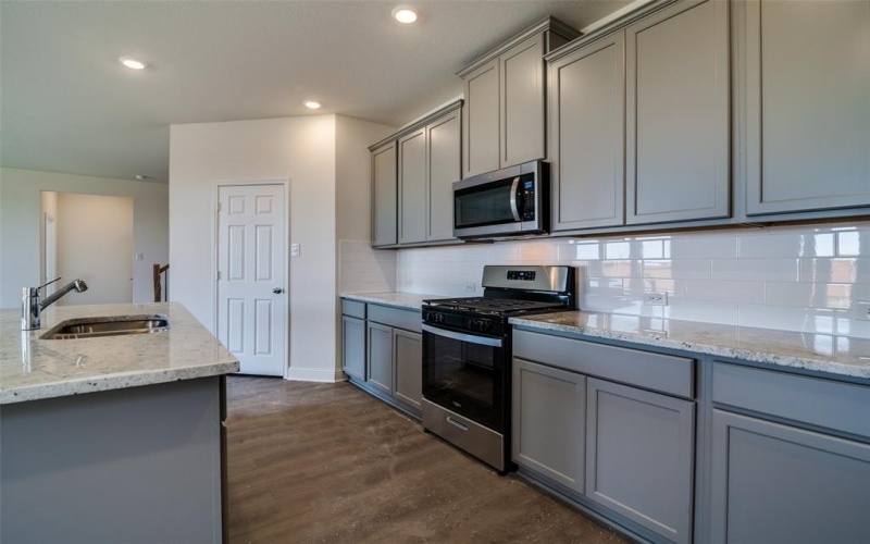 4039 Bedford Drive, Crandall, TX 75114, 4 Bedrooms Bedrooms, ,2 BathroomsBathrooms,Residential,For Sale,4039 Bedford Drive,20898060