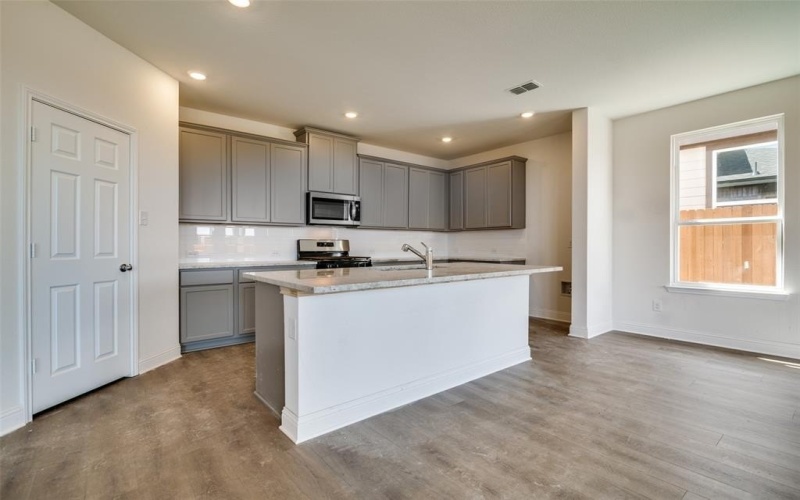 4039 Bedford Drive, Crandall, TX 75114, 4 Bedrooms Bedrooms, ,2 BathroomsBathrooms,Residential,For Sale,4039 Bedford Drive,20898060