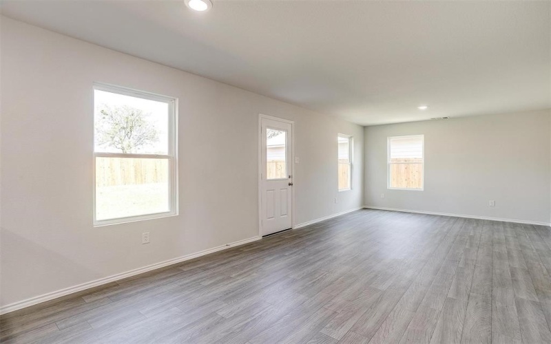 516 Quail Meadows Drive, Cleburne, TX 76031, 5 Bedrooms Bedrooms, ,3 BathroomsBathrooms,Residential Lease,For Rent,516 Quail Meadows Drive,20898090