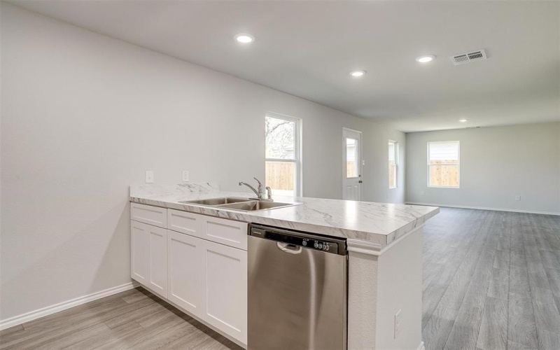516 Quail Meadows Drive, Cleburne, TX 76031, 5 Bedrooms Bedrooms, ,3 BathroomsBathrooms,Residential Lease,For Rent,516 Quail Meadows Drive,20898090