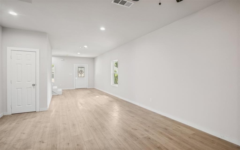 3315 Rutledge Street, Dallas, TX 75215, 3 Bedrooms Bedrooms, ,2 BathroomsBathrooms,Residential,For Sale,3315 Rutledge Street,20896252