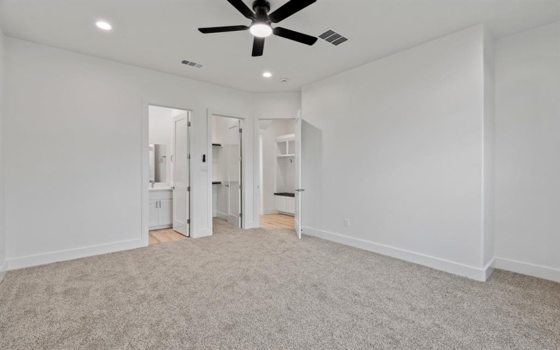 1703 Carnoustie Drive, Ennis, TX 75119, 3 Bedrooms Bedrooms, ,3 BathroomsBathrooms,Residential,For Sale,1703 Carnoustie Drive,20896274