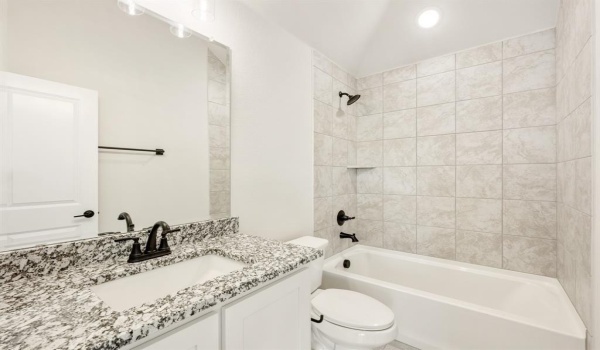 182 Creekside Drive, Sanger, TX 76266, 4 Habitaciones Habitaciones , ,3 BañosBaños,Residential,En Venta,182 Creekside Drive,20898166