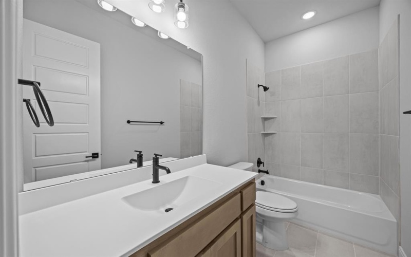 4209 Palomino Road, Aubrey, TX 76227, 4 Bedrooms Bedrooms, ,3 BathroomsBathrooms,Residential,For Sale,4209 Palomino Road,20898285