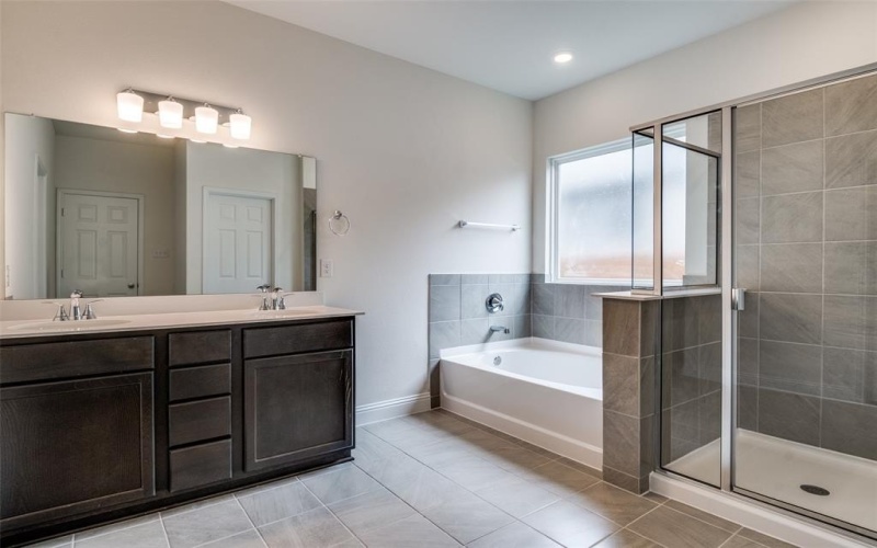 4035 Bedford Drive, Crandall, TX 75114, 5 Habitaciones Habitaciones , ,3 BañosBaños,Residential,En Venta,4035 Bedford Drive,20898296