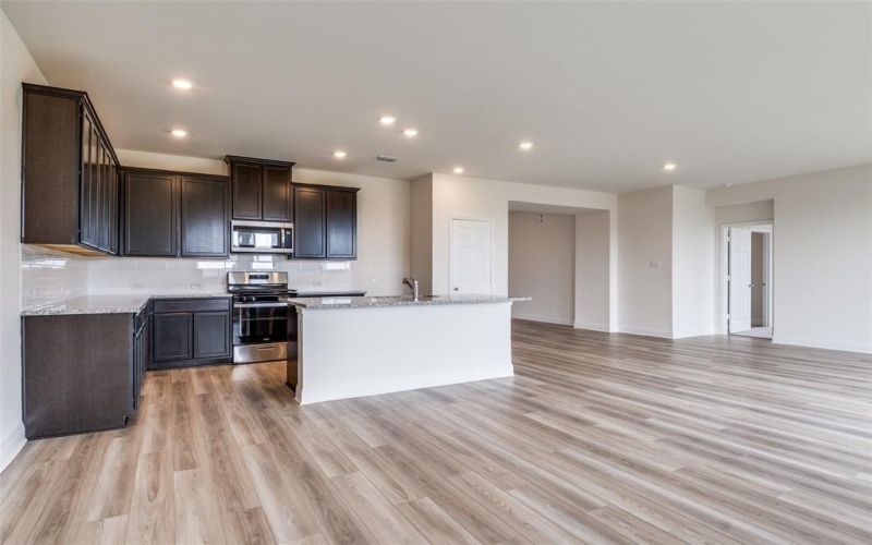 4035 Bedford Drive, Crandall, TX 75114, 5 Habitaciones Habitaciones , ,3 BañosBaños,Residential,En Venta,4035 Bedford Drive,20898296